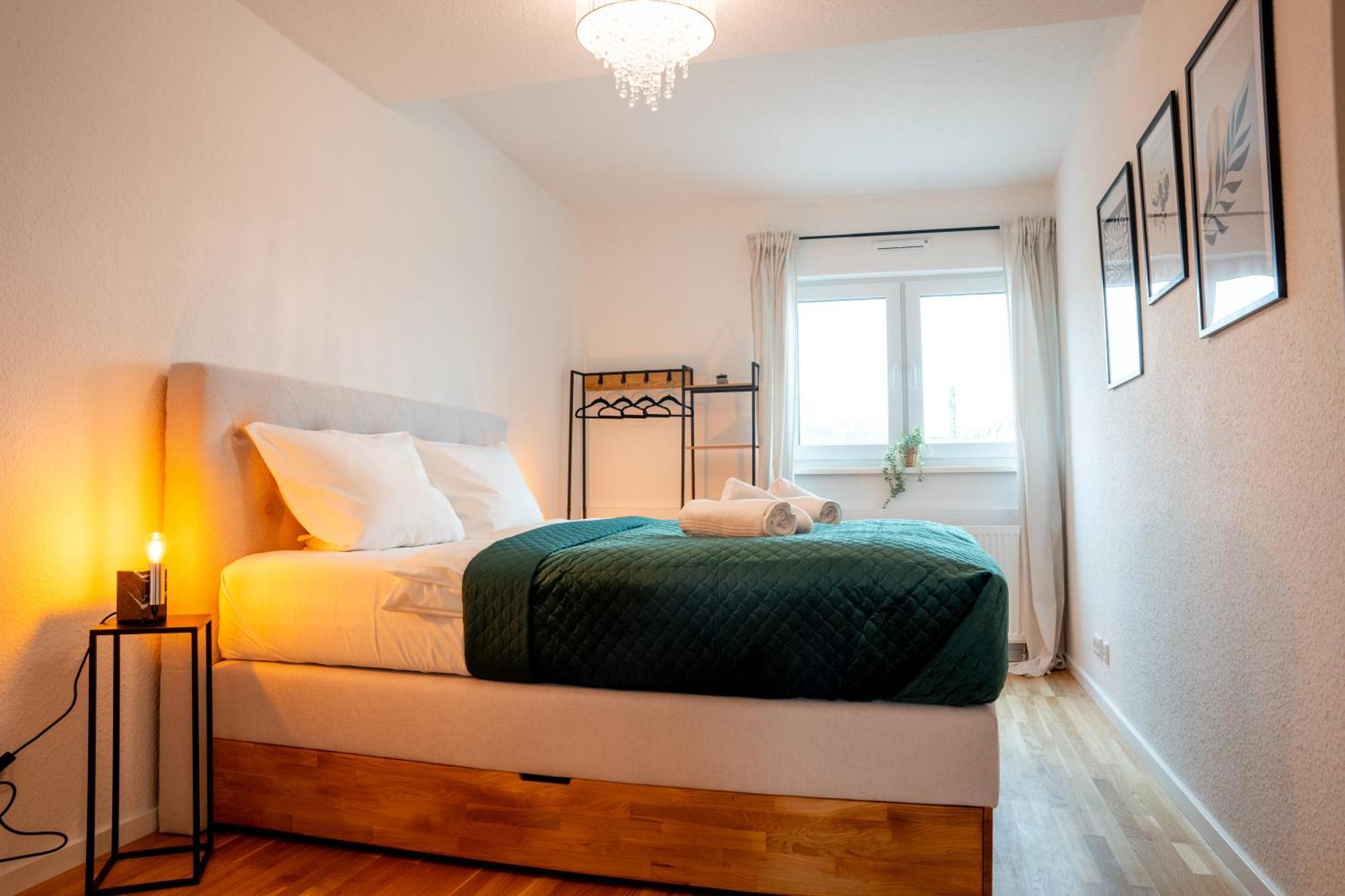 Schlossberg Residences - Design City-apartment Im Herzen Der Weinstrasse Apartment
