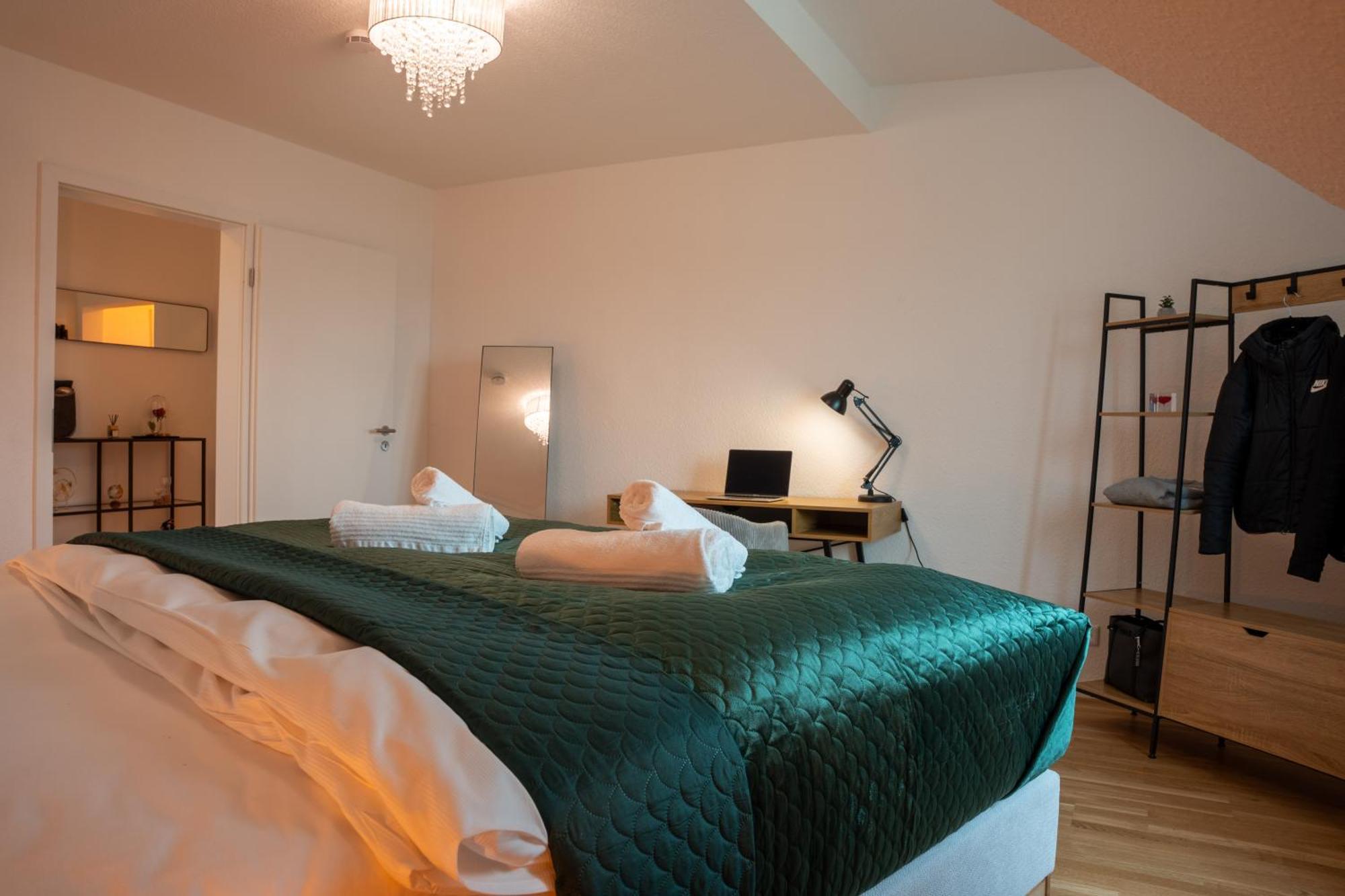 Schlossberg Residences - Design City-apartment Im Herzen Der Weinstrasse Apartment Neustadt an der Weinstrasse